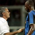 Patrick Vieira in Jose Mourinho, ki Francozi ne odmerja ravno veliko minut. @ Re