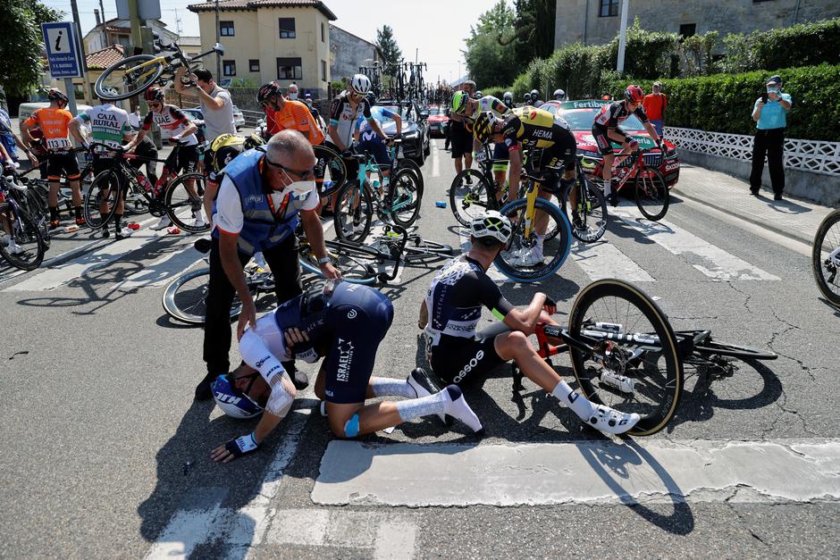 Vuelta padec nesreča | Avtor: Epa