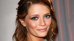 Mischa Barton je zaslovela v mladinski seriji O.C.