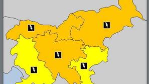 Da je danes možnost neviht visoka, so označili tudi na spletni strani meteoalarm