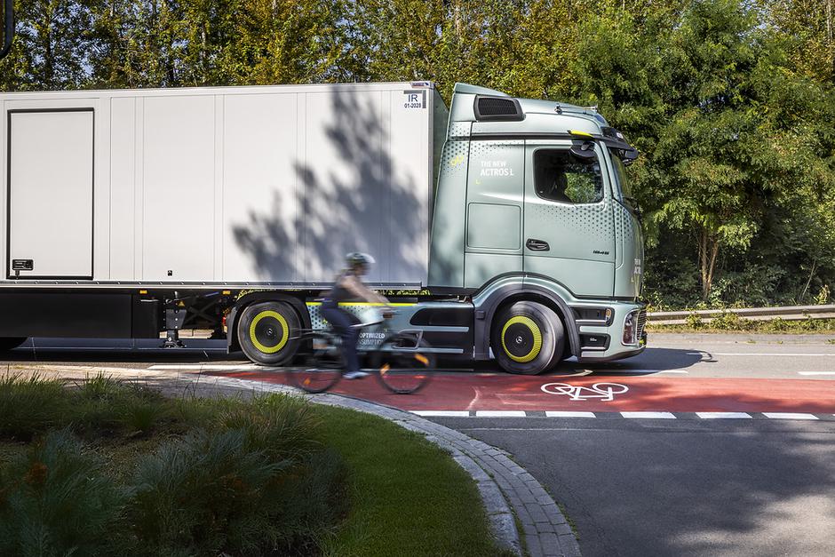 Mercedes-Benz Truck Training asistenčni sistemi | Avtor: Daimler Truck