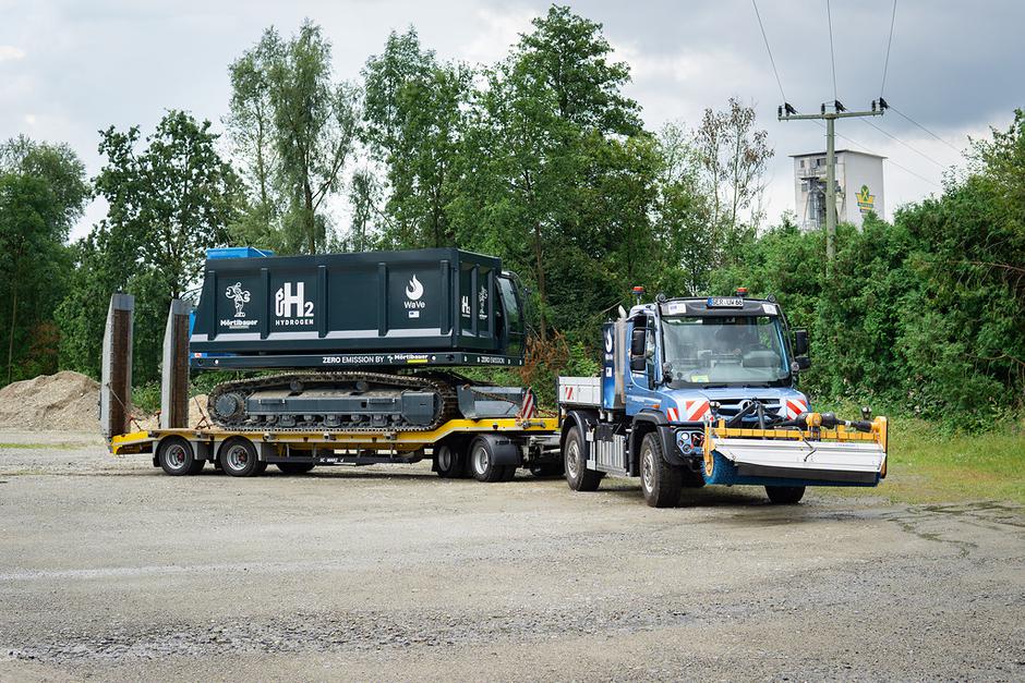 Unimog na vodik | Avtor: Mercedes-Benz AG