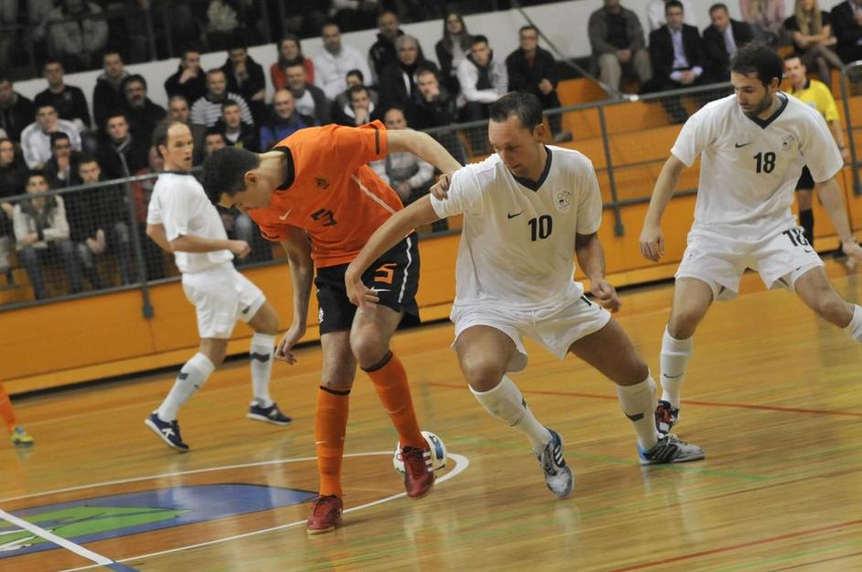 Futsal: Slovenija : Nizozemska 3:4