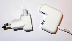 Apple adapter