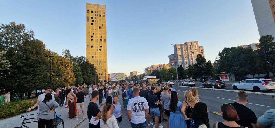 Gneča za koncert Magnifica