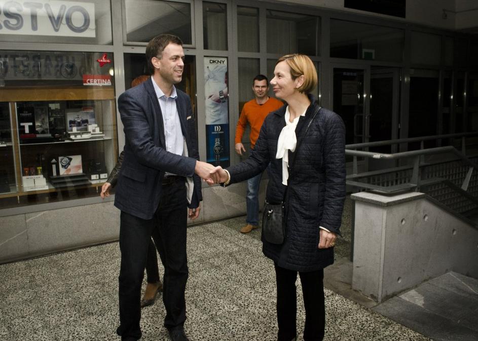 Gregor Macedoni, Milena Kramar Zupan