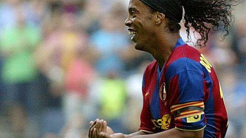 Ronaldinho je v zadnjih tednih vroča roba. Največje zanimanje zanj je pokazal Ch