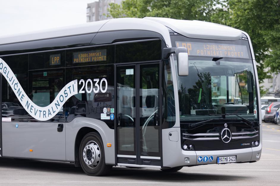 LPP in avtobus mercedes-benz ecitaro