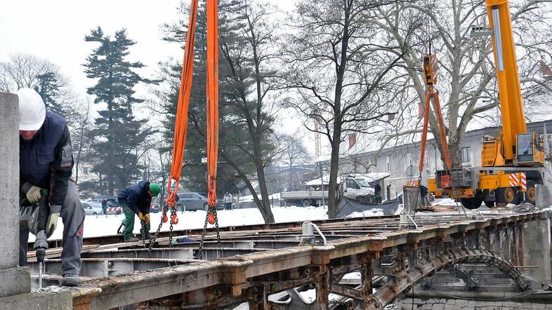 Nov most bo nosil staro ime – Mrtvaški most, za gradnjo pa so na MOL pridobili t