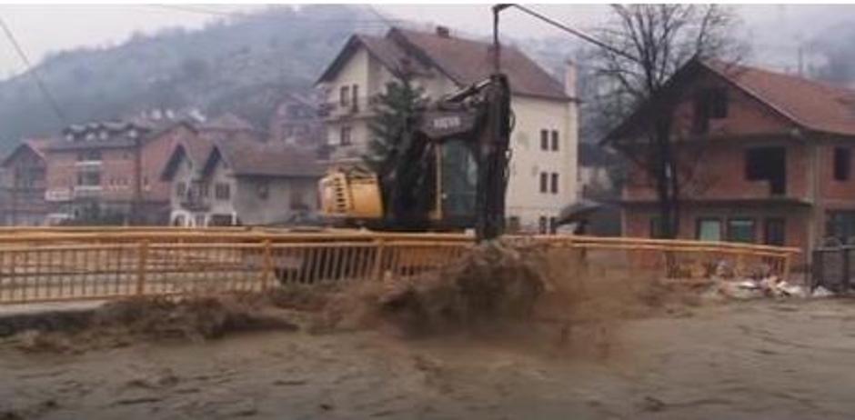 Srbija poplave | Avtor: Reševalni pas/Twitter