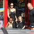 Angelina Jolie, Shiloh, Zahara