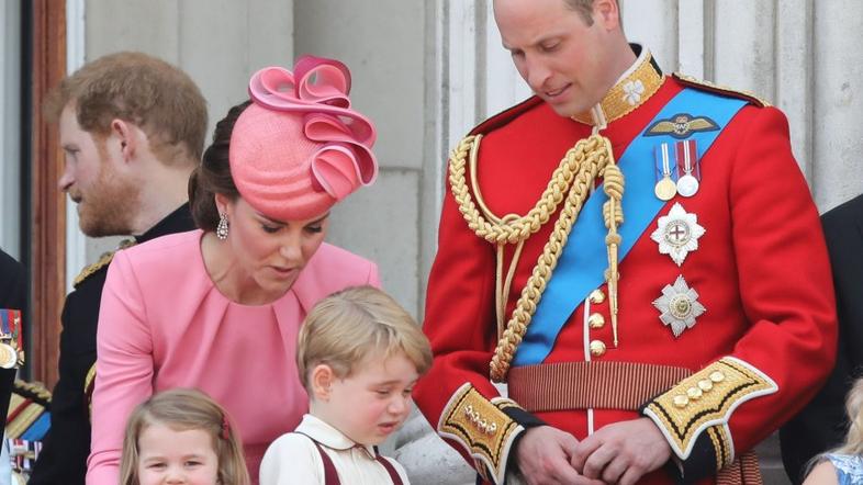 Princesa Charlotte in princ Charles na rojstnem dnevu Elizabete II.