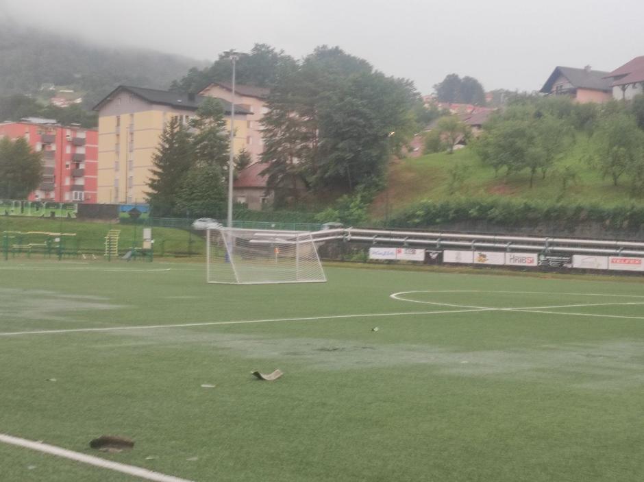 stadion rudar Trbovlje neurje | Avtor: Bralka