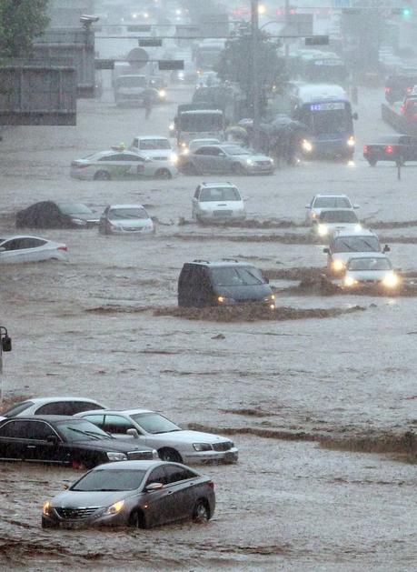 Poplave v Južni Koreji