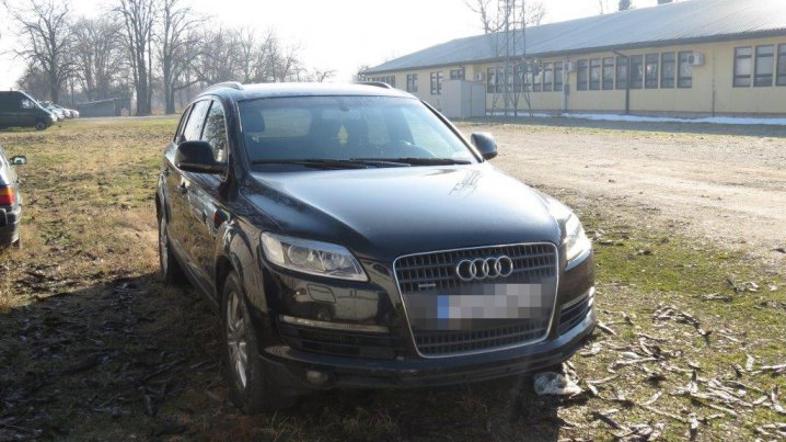 Ukraden Audi Q7