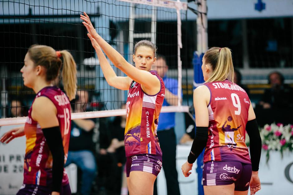 Nova KBM Branik : Calcit Volley | Avtor: Klemen Brumec