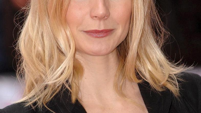 Gwyneth se je dobesedno igrala z ognjem. (Foto: EPA)