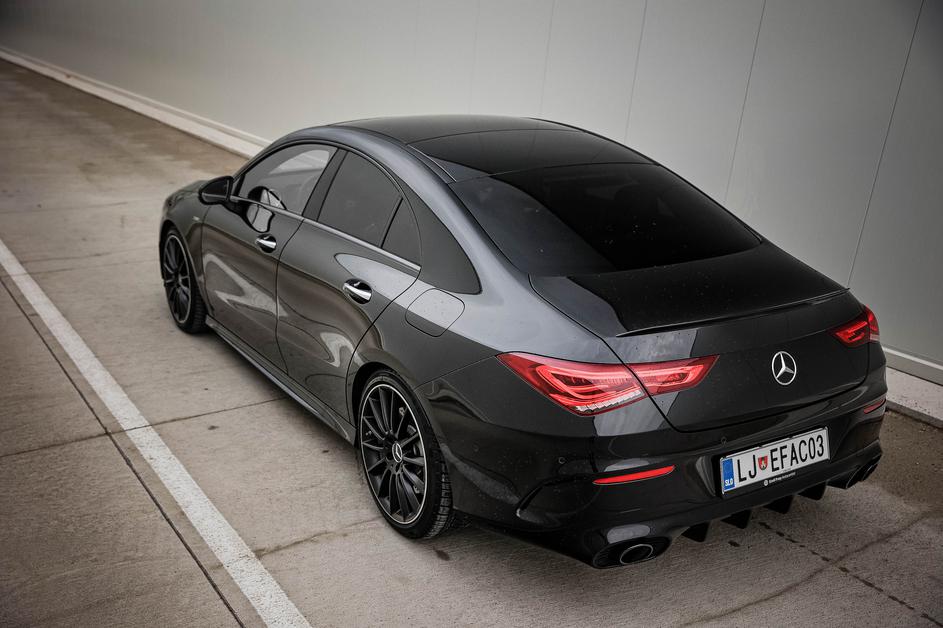 Mercedes Benz CLA AMG