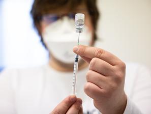 Omikron cepljenje testiranje