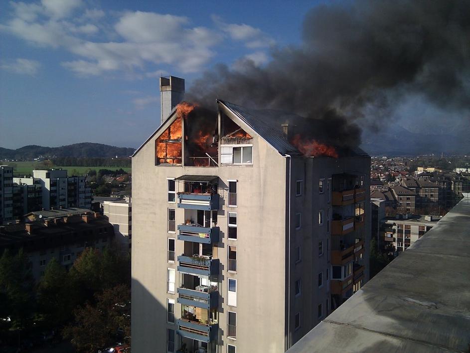 požar stolpnica Domžale