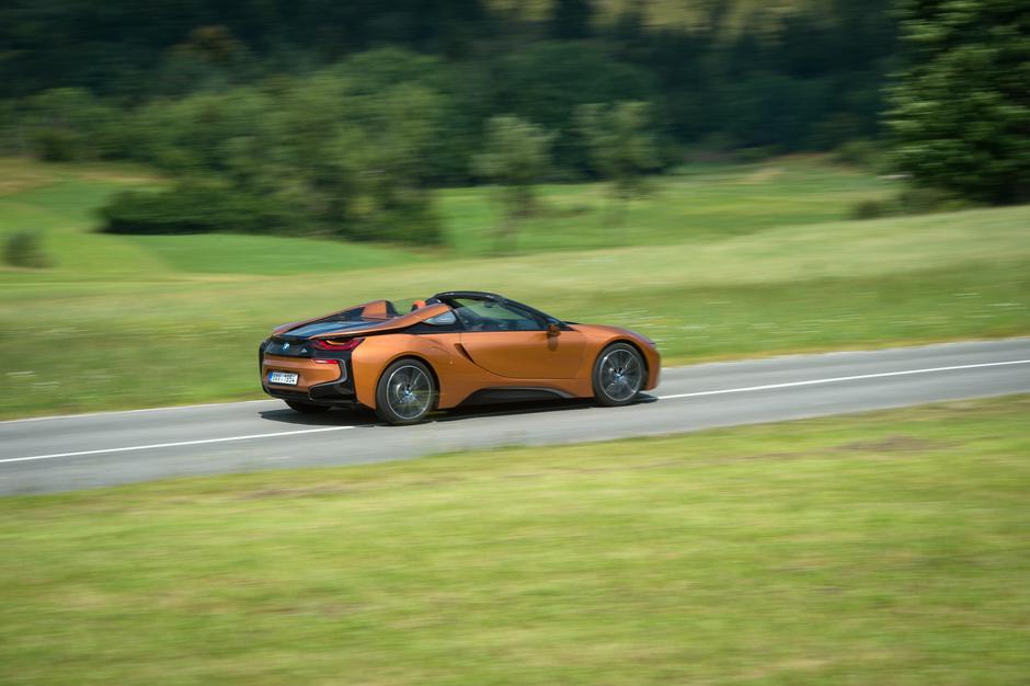 BMW i8 e-drive Roadster | Avtor: Anže Petkovšek