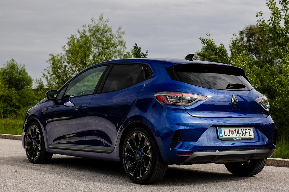 Renault Clio Hybrid Alpine Esprit | Avtor: Saša Despot