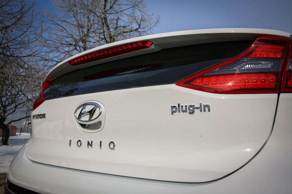 Hyundai Ioniq Plug-In Hybrid | Avtor: Saša Despot