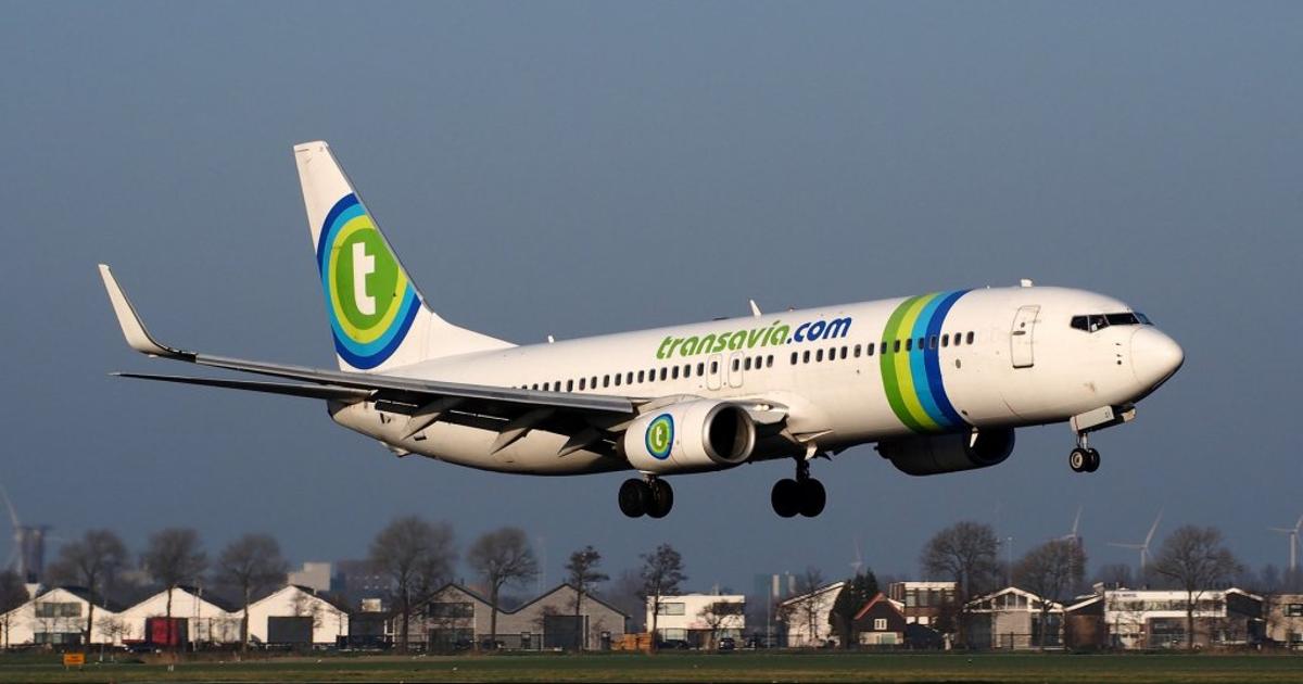 Na 24. Transavia ad.