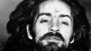 Charles Manson je pred umori upal na glasbeno kariero.