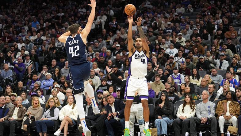 Trey Lyles Kings Mavericks