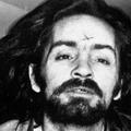 Charles Manson je pred umori upal na glasbeno kariero.