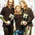 Se jih spomnite in skladbe Mmmbop.