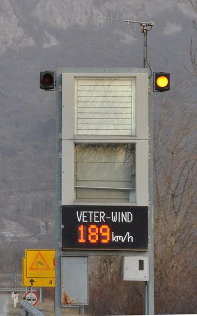 rekordne hitrosti vetra v Vipavski dolini