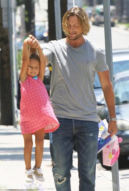 Gabriel Aubry, Nahla Aubry