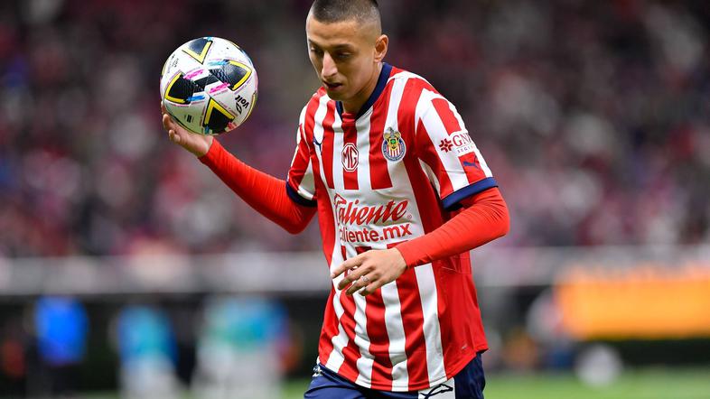 Robert Alvarado Chivas Guadalajara