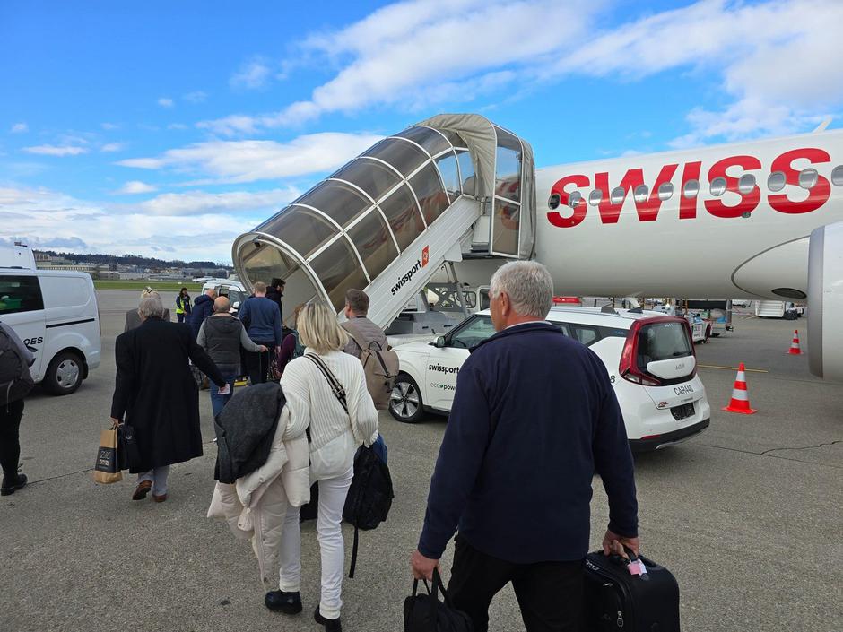 Swiss Air potniki | Avtor: Profimedia