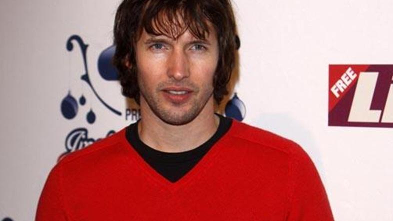 James Blunt je spet samski.