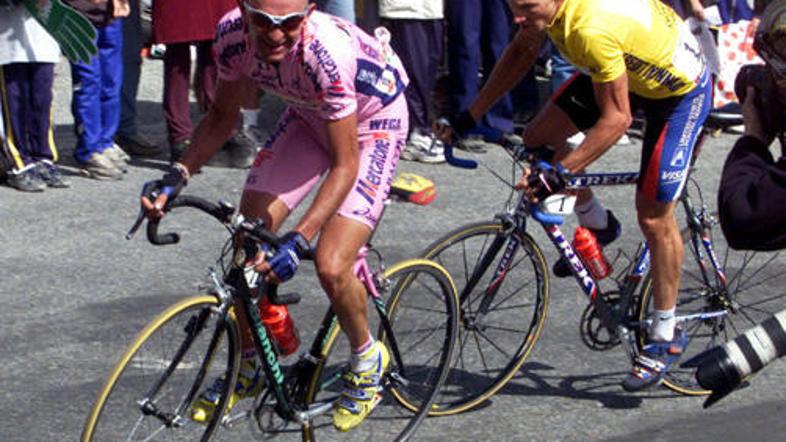 pantani_action_main