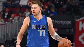 Luka Dončić Cavaliers Mavericks