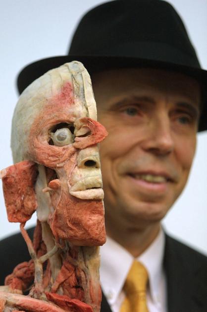 Günther von Hagens Body World