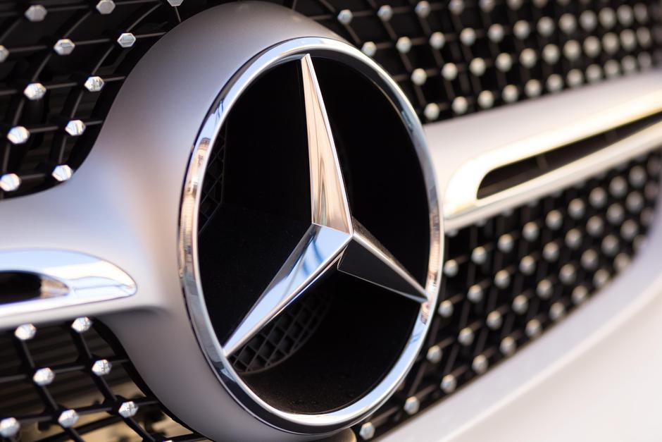 Mercedes logotip | Avtor: Profimedia