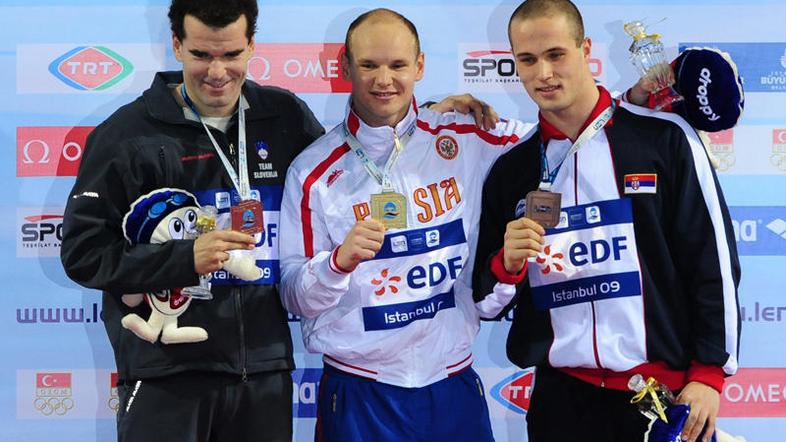 Peter Mankoč (levo) je na evropskih prvenstvih v kratkih bazenih še dvajsetič st