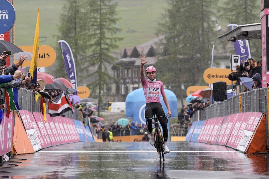 Tadej Pogačar, 16. etapa Giro d'Italia | Avtor: Profimedia