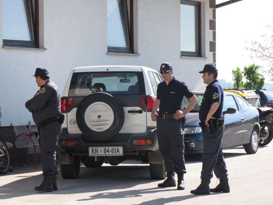 gorenjska 11.05.12. kriminalisticna preiskava, foto: iztok golob                 | Avtor: Žurnal24 main