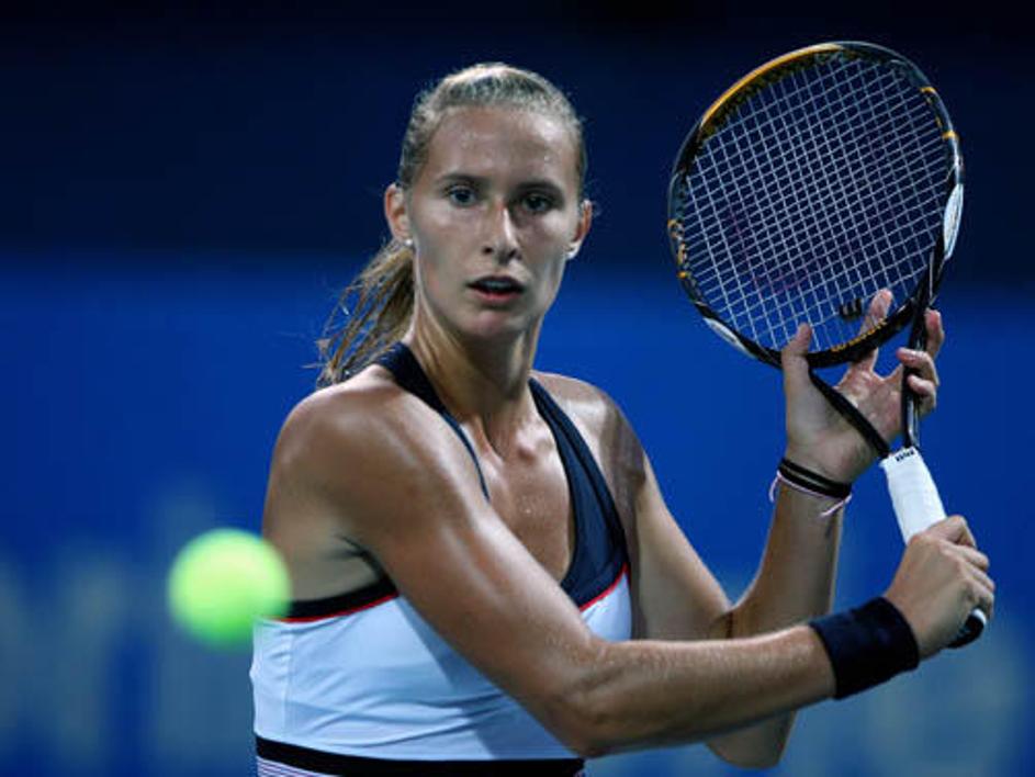 Polona Hercog se bo v drugem kolu turnirja v Acapulcu pomerila s Francozinjo Ali