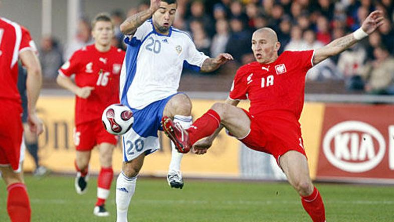 Aleksej Eremenko bo po napadu huliganov z igrišč odsoten tri tedne.