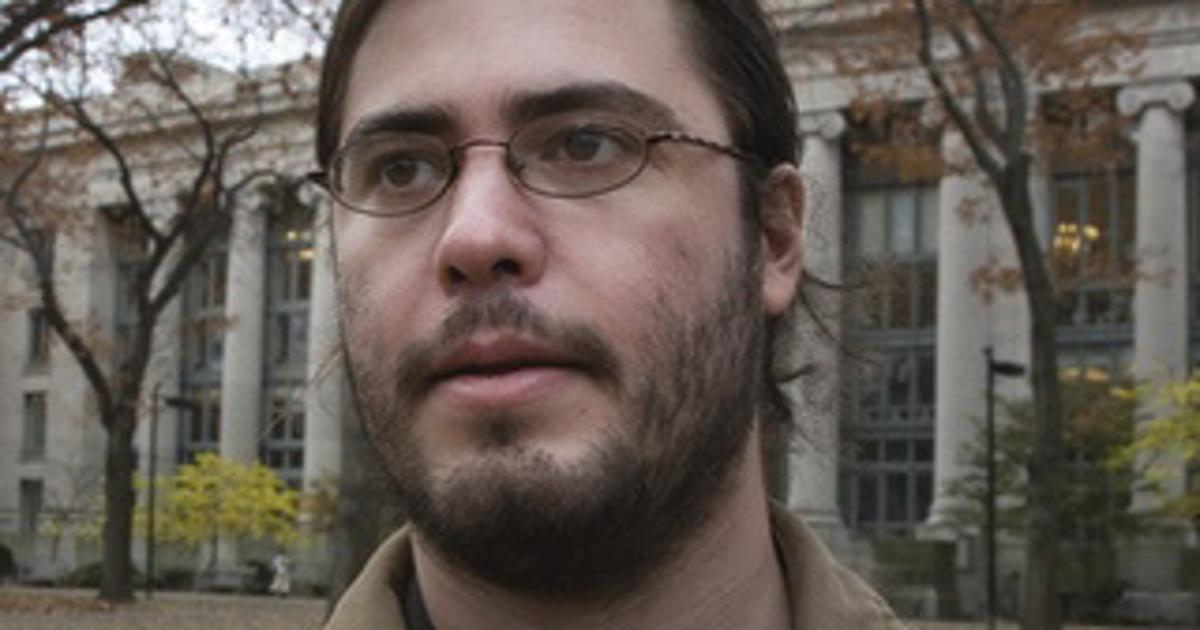 Блоггер армянин. Christopher Soghoian.