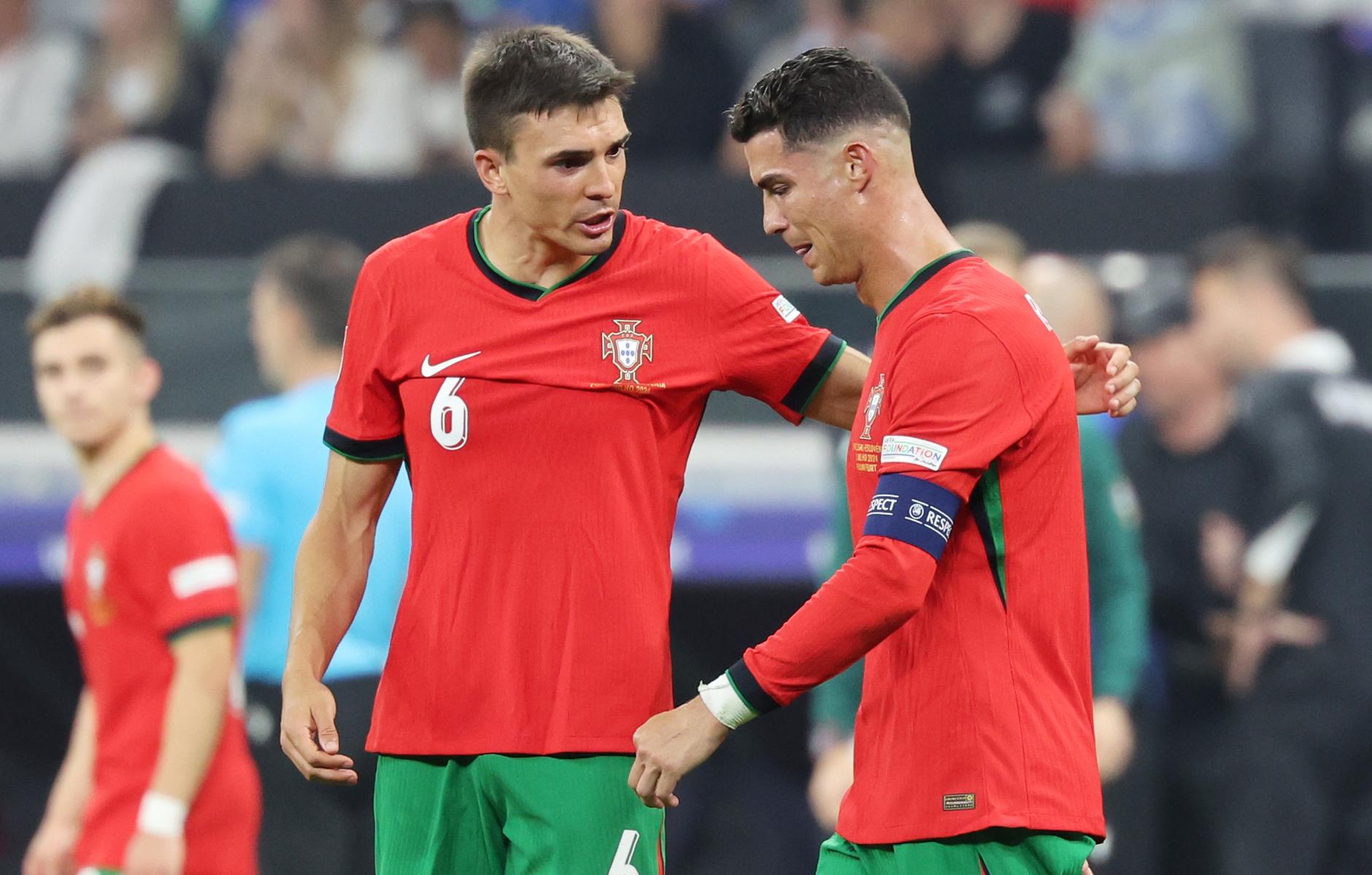 João Palhinha e Cristiano Ronaldo | Autor: Epa