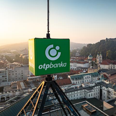 poslovna stavba OTP banka Ljubljana Ajdovščina