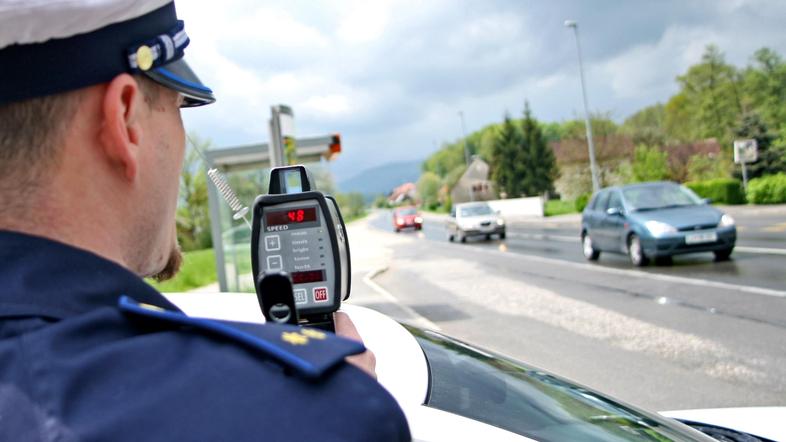 Odkar na ljubljanskem Golovcu stoji označeni stacionarni radar, se je število ne